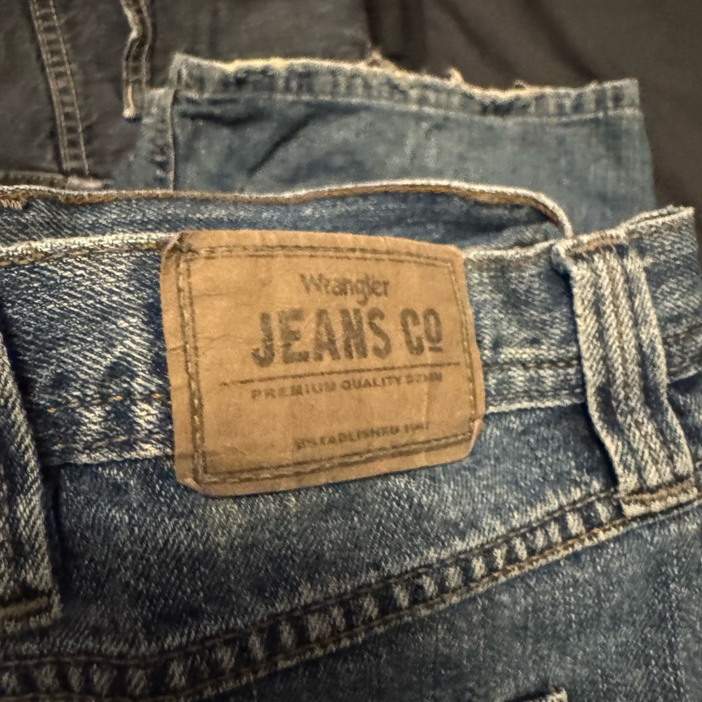 Wrangler Classic Denim Jeans for Men